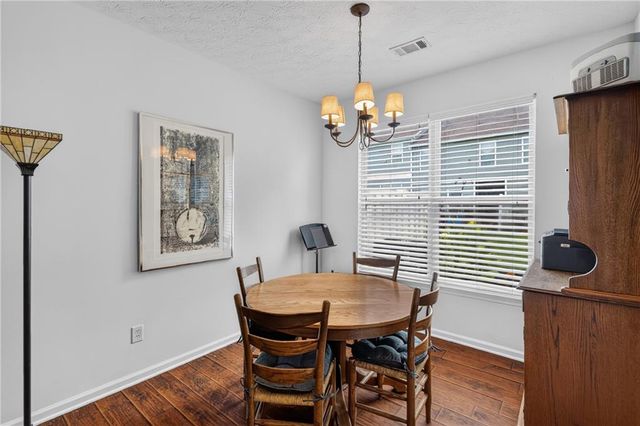 6647 Splashwater Drive, Flowery Branch, GA 30542