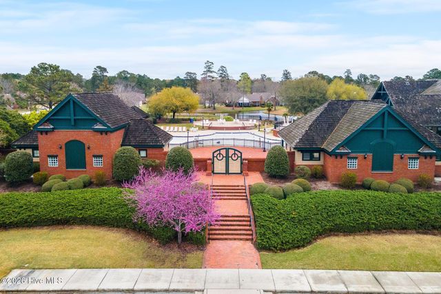 195 Long Leaf Drive, Wallace, NC 28466
