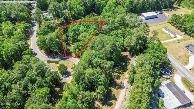 195 Long Leaf Drive, Wallace, NC 28466