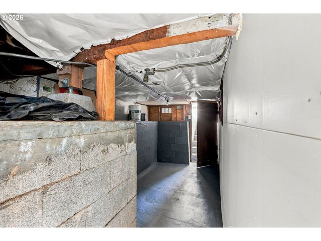 6320 Se 52ND Ave, Portland, OR 97206