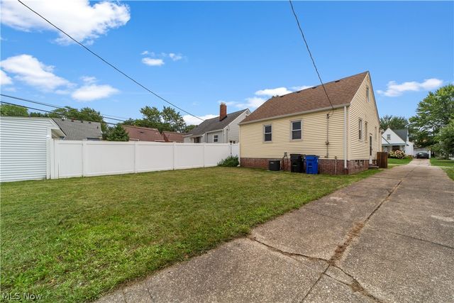 14216 Adrian Avenue, Cleveland, OH 44111
