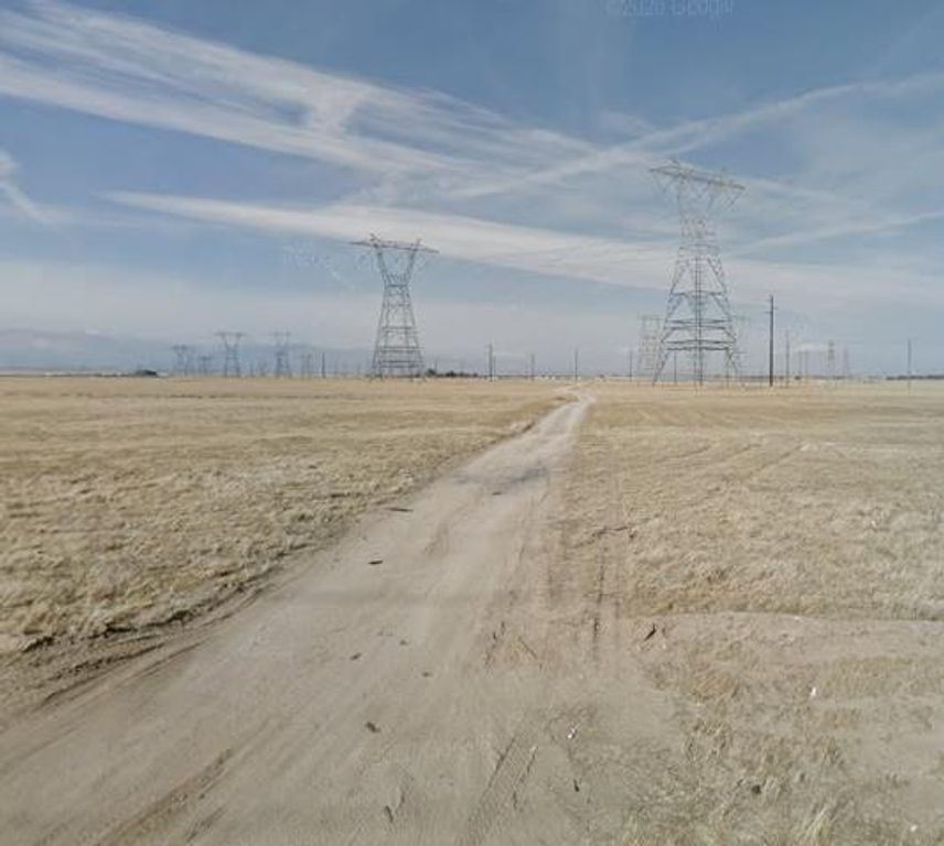 Ave I11 Vic 99 Stw, Lancaster, CA 93536