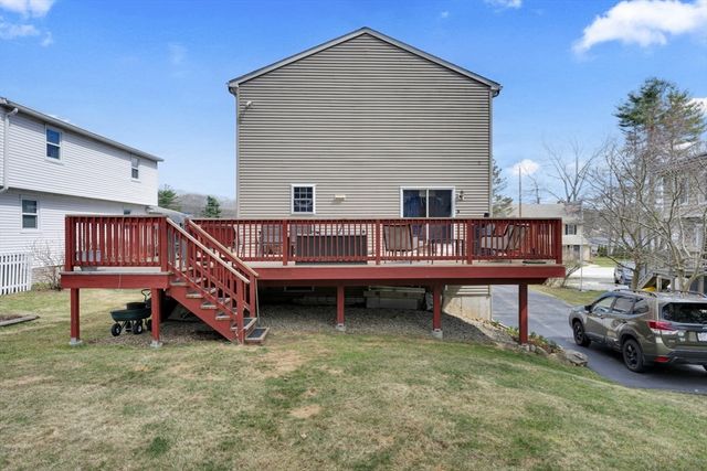 31 Glen Echo Shore Rd, Charlton, MA 01507