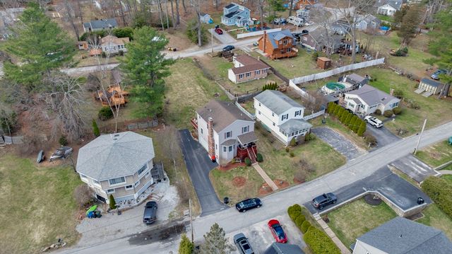 31 Glen Echo Shore Rd, Charlton, MA 01507