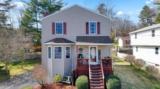 31 Glen Echo Shore Rd, Charlton, MA 01507