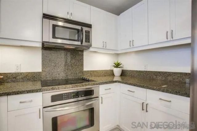 1150 J St 418, San Diego, CA 92101