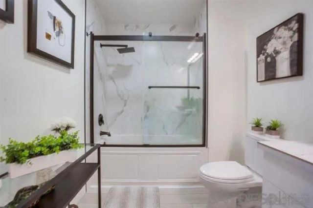 1150 J St 418, San Diego, CA 92101