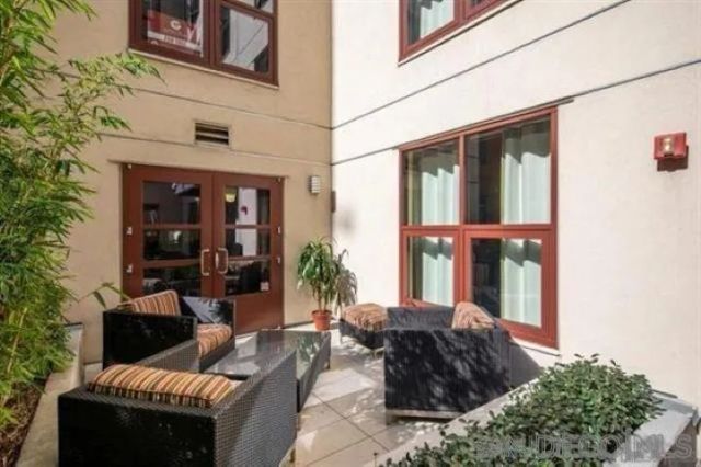 1150 J St 418, San Diego, CA 92101