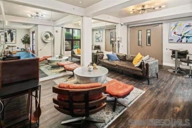 1150 J St 418, San Diego, CA 92101