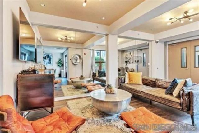 1150 J St 418, San Diego, CA 92101