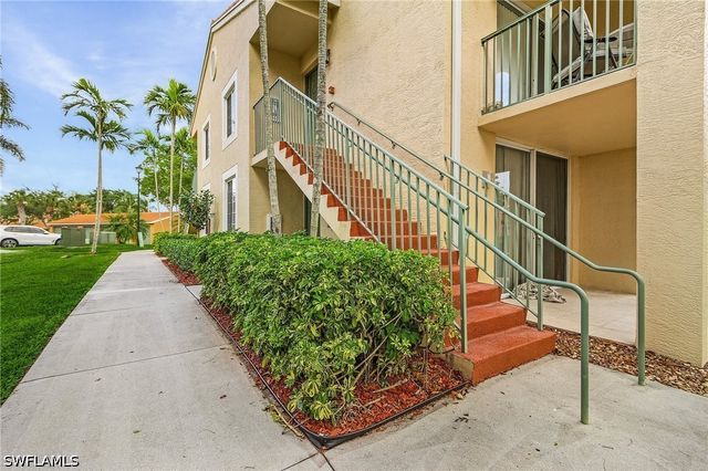 1180 Wildwood Lakes BLVD 208, Naples, FL 34104