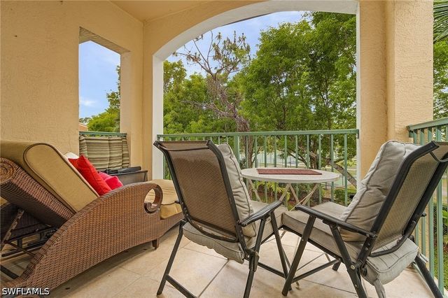 1180 Wildwood Lakes BLVD 208, Naples, FL 34104