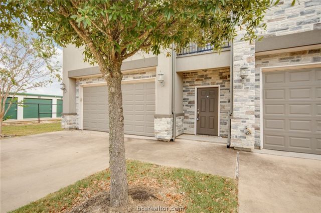 3519 Summerway Drive, College Station, TX 77845