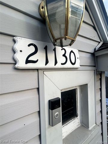 21130 Seminole Street, Southfield, MI 48033