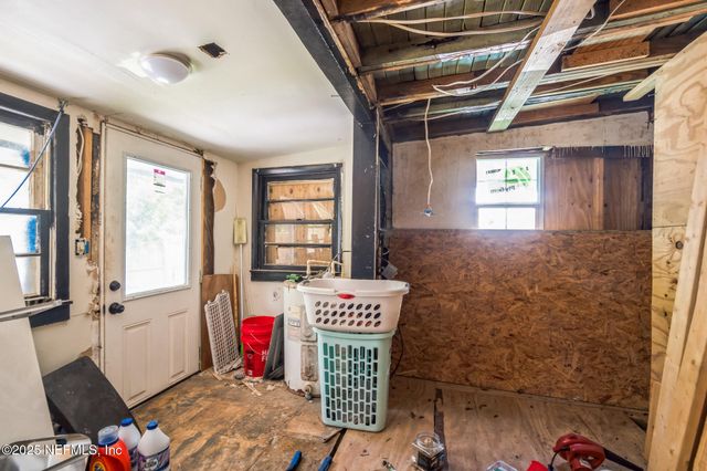 429 CRESTWOOD Street, Jacksonville, FL 32208