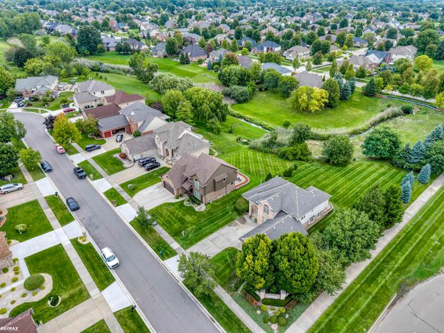 47042 Willingham Way, Shelby Twp, MI 48315