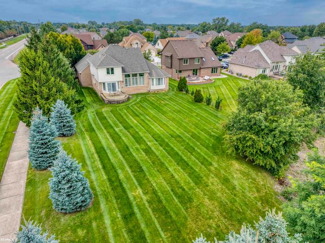 47042 Willingham Way, Shelby Twp, MI 48315