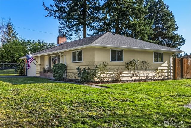 8720 20th Street E, Edgewood, WA 98371