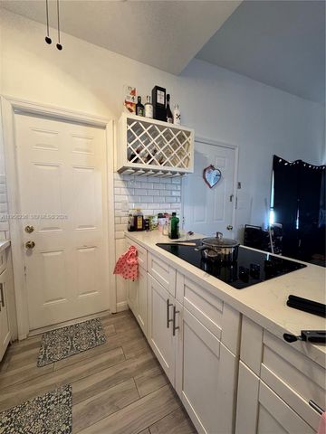 8135 Crespi Blvd, Miami Beach, FL 33141