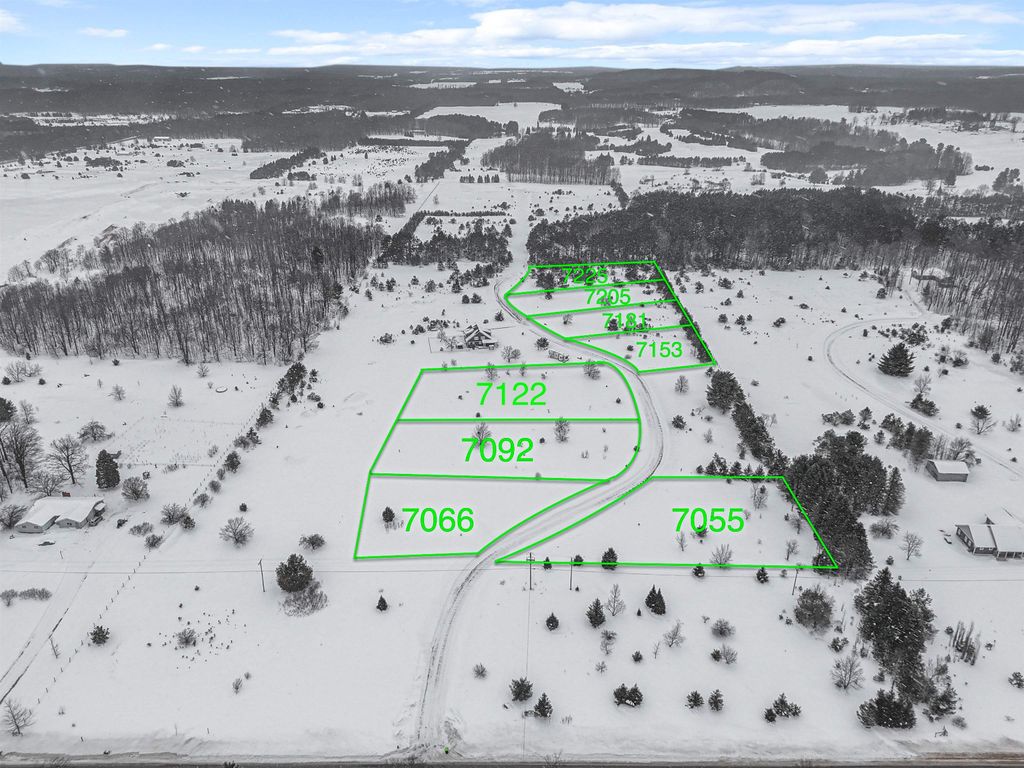 000 Misty Lane, Almira Twp, MI 49650