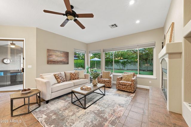 481 E VERMONT Drive, Gilbert, AZ 85295