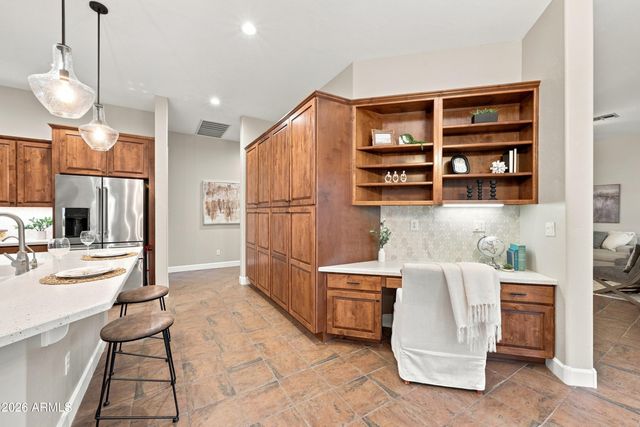 481 E VERMONT Drive, Gilbert, AZ 85295