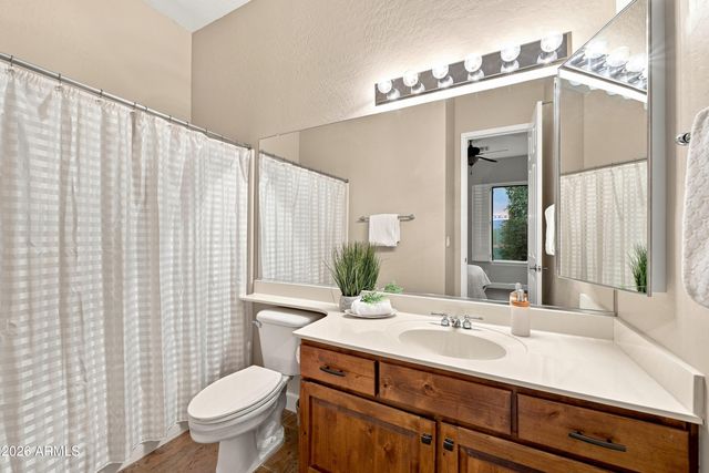 481 E VERMONT Drive, Gilbert, AZ 85295
