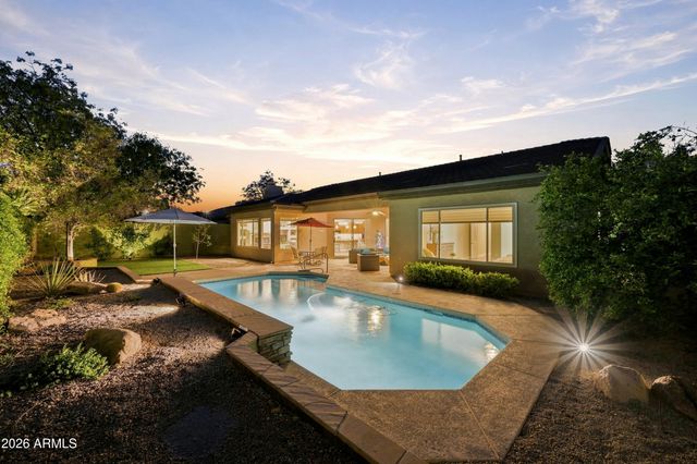 481 E VERMONT Drive, Gilbert, AZ 85295