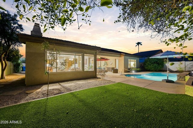 481 E VERMONT Drive, Gilbert, AZ 85295