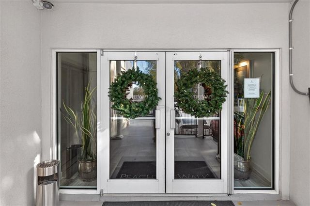 1074 Peachtree NE Walk B505, Atlanta, GA 30309