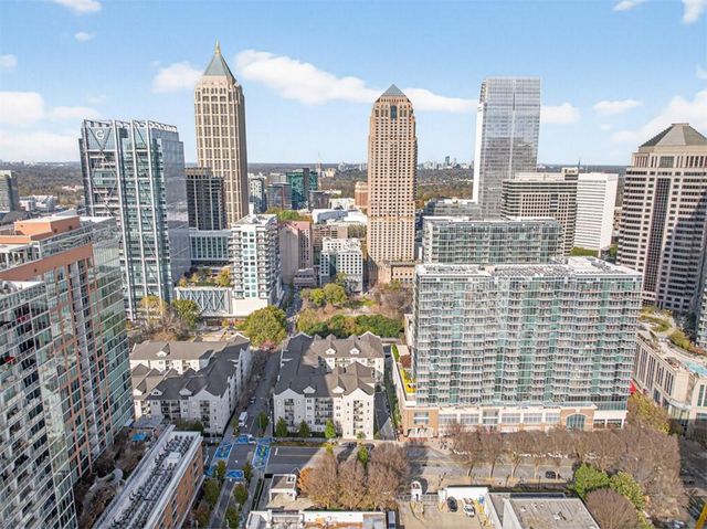 1074 Peachtree NE Walk B505, Atlanta, GA 30309