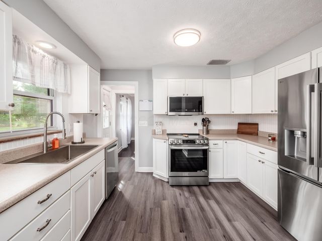 13872 Center Village Road, Galena, OH 43021