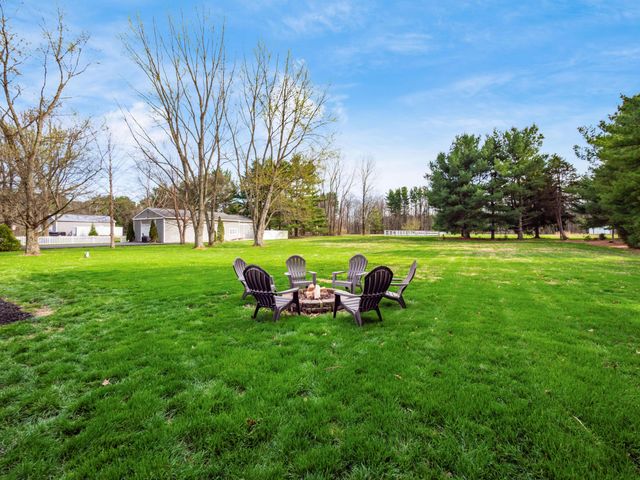 13872 Center Village Road, Galena, OH 43021