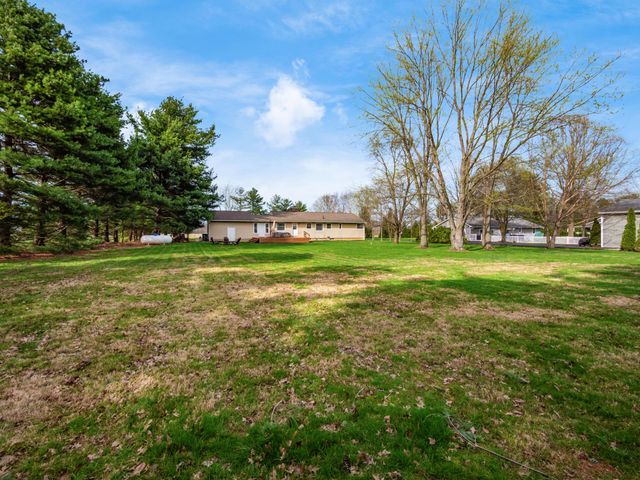 13872 Center Village Road, Galena, OH 43021