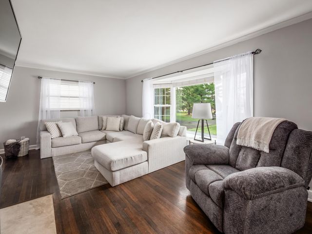 13872 Center Village Road, Galena, OH 43021