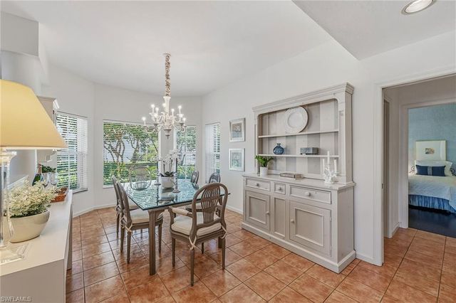 8445 Abbington CIR # 712, Naples, FL 34108