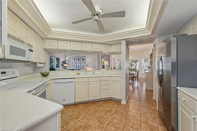 8445 Abbington CIR # 712, Naples, FL 34108