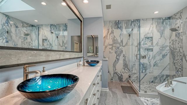 156 BISHOPSCOURT ROAD, Osprey, FL 34229