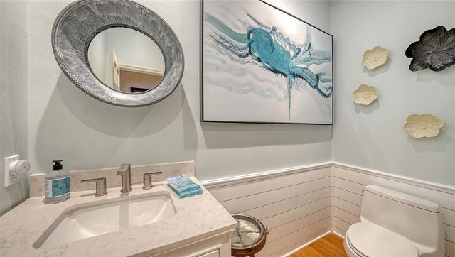 156 BISHOPSCOURT ROAD, Osprey, FL 34229