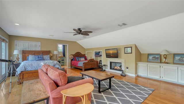 156 BISHOPSCOURT ROAD, Osprey, FL 34229