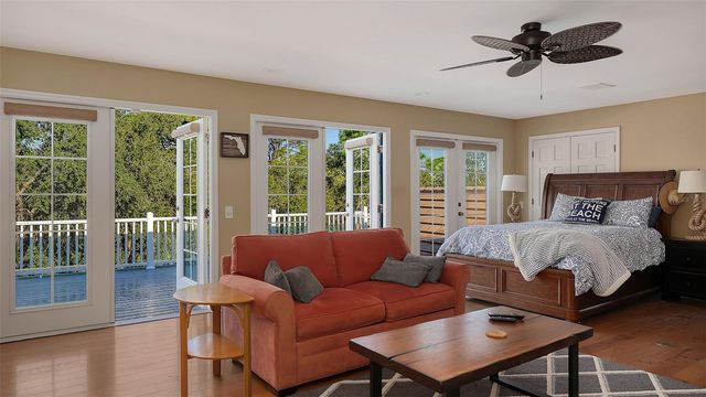 156 BISHOPSCOURT ROAD, Osprey, FL 34229