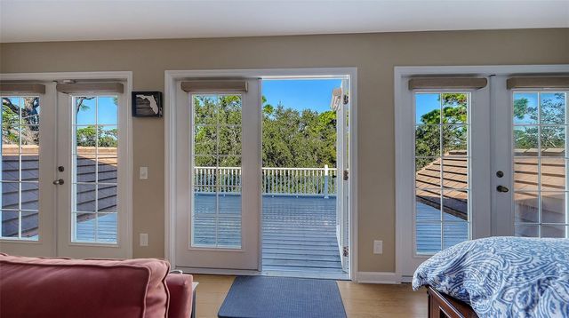 156 BISHOPSCOURT ROAD, Osprey, FL 34229