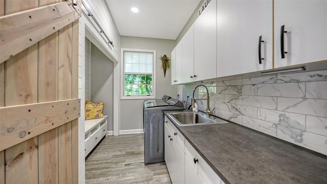 156 BISHOPSCOURT ROAD, Osprey, FL 34229