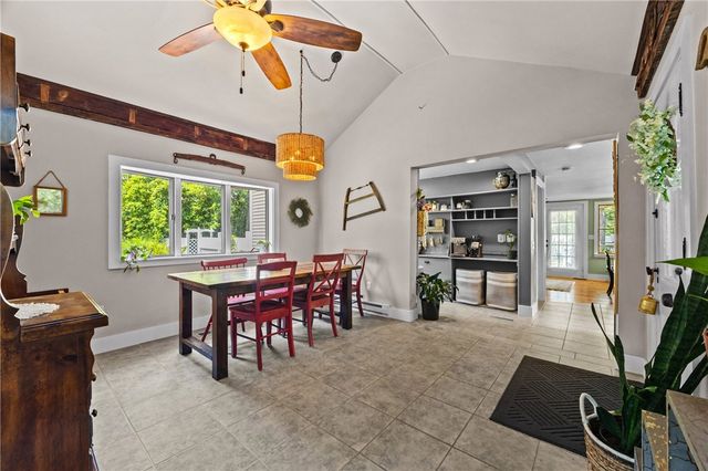 956 Willits Rd, Ontario, NY 14519