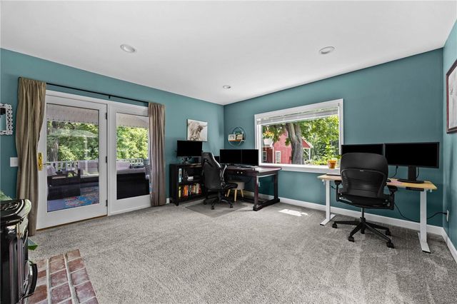 956 Willits Rd, Ontario, NY 14519
