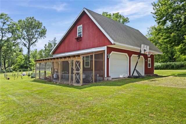 956 Willits Rd, Ontario, NY 14519