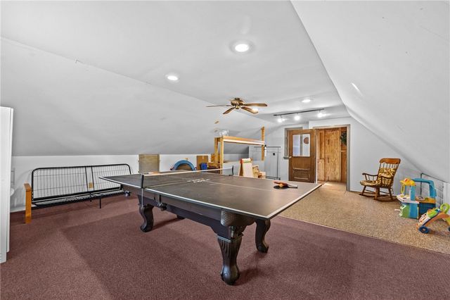 956 Willits Rd, Ontario, NY 14519