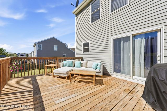 2005 Cherry Creek Rd, La Grange, KY 40031