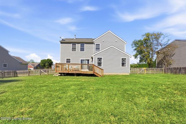2005 Cherry Creek Rd, La Grange, KY 40031