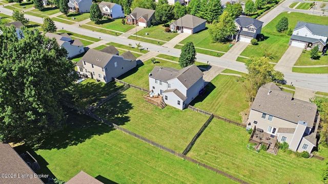 2005 Cherry Creek Rd, La Grange, KY 40031